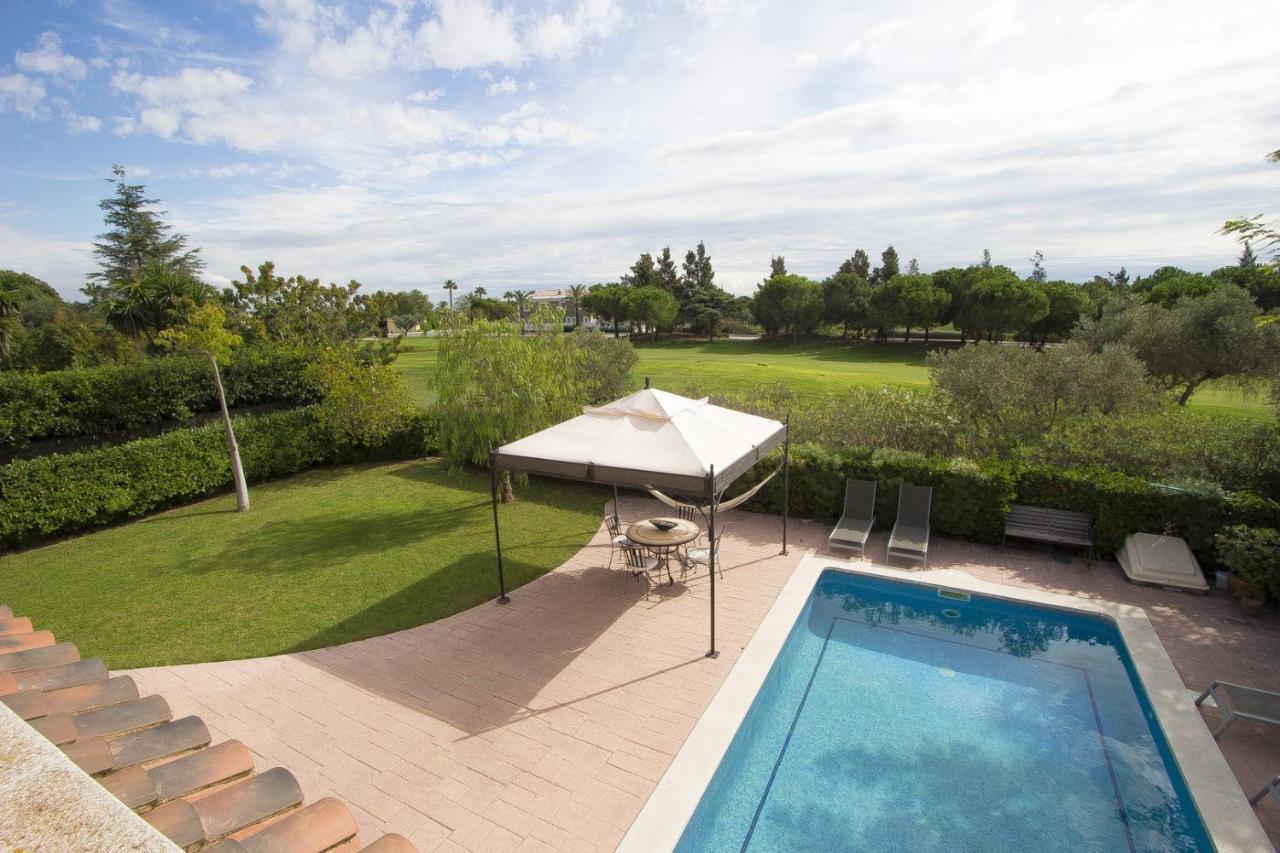 Villa Reus Esterno foto
