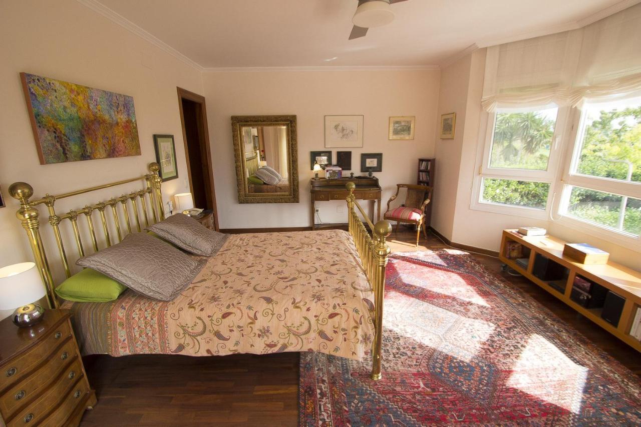 Villa Reus Esterno foto