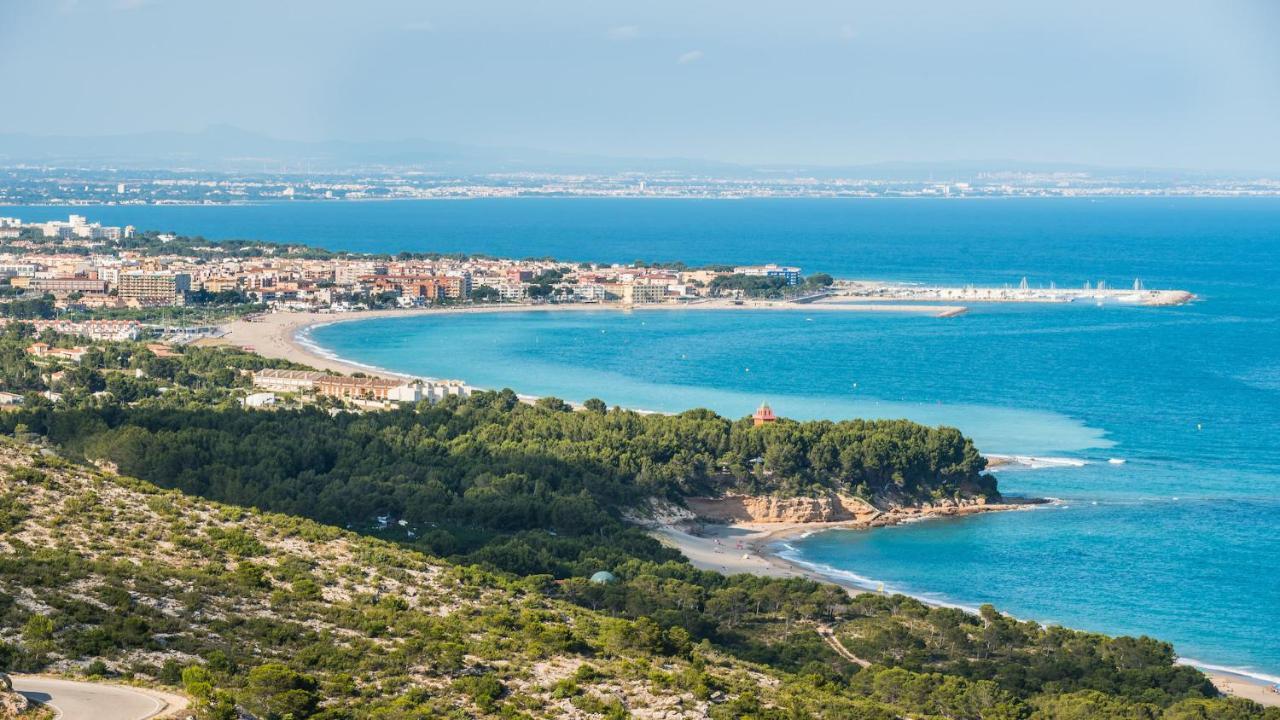 Villa Reus Esterno foto
